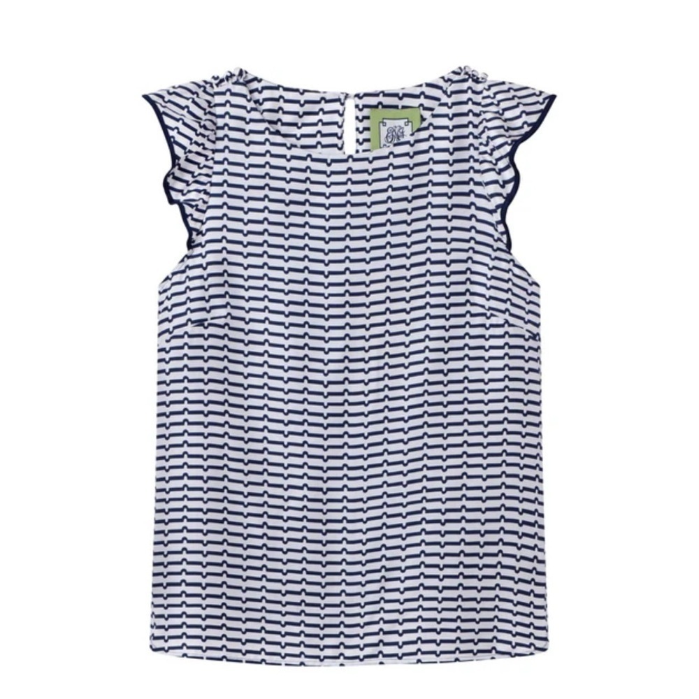 THE SKYE TOP
Elizabeth McKay - Picture 2 of 10